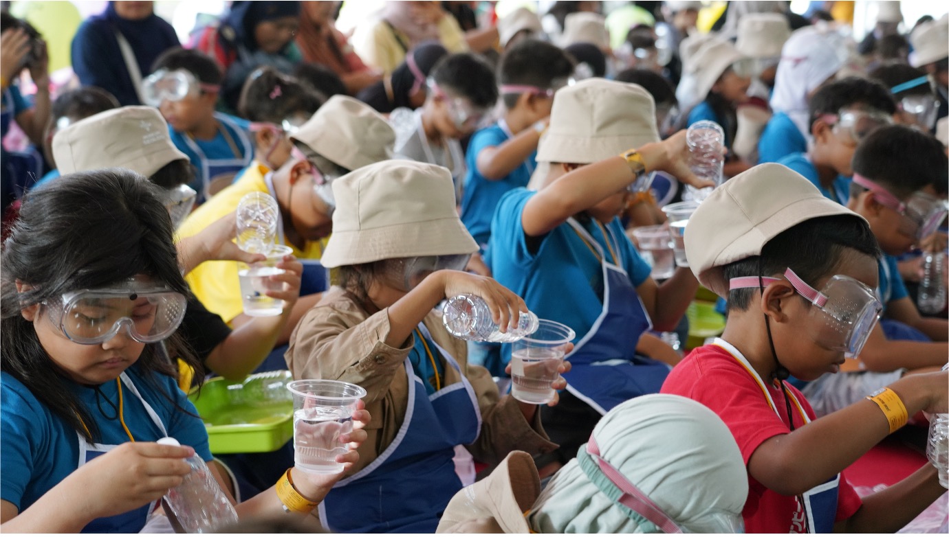 Mengungkap Dunia Ajaib Air dan Energi Bersama Museum Geologi Bandung