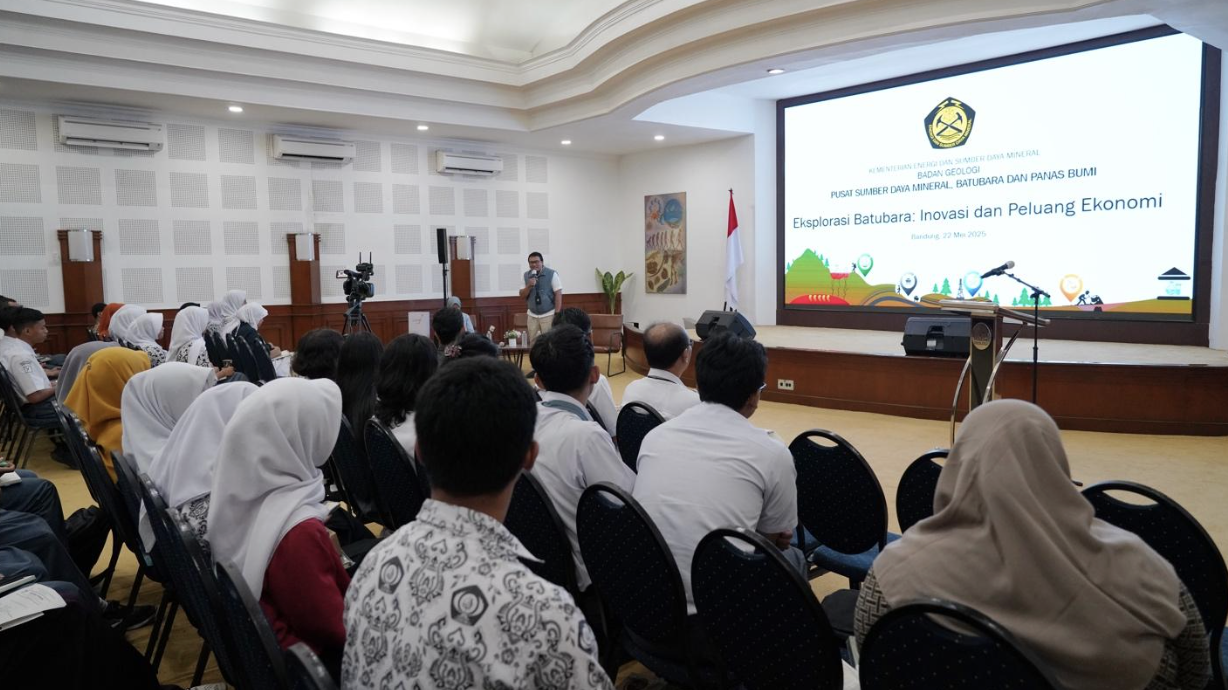 Dari Tanah ke Energi: Cerita Seru Eksplorasi Batubara di Sarasehan Geologi Populer 2025