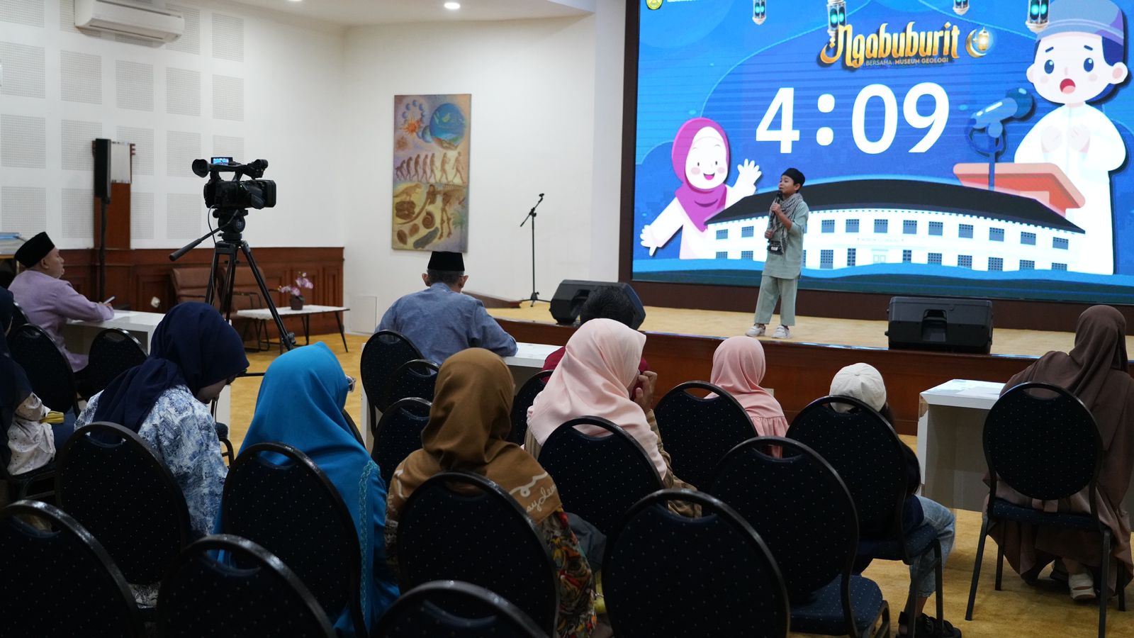 Meriah Menutup Ngabuburit Museum Geologi 2024